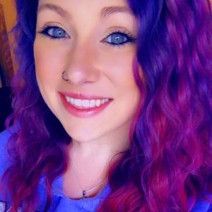 Meet your Posher, Annie